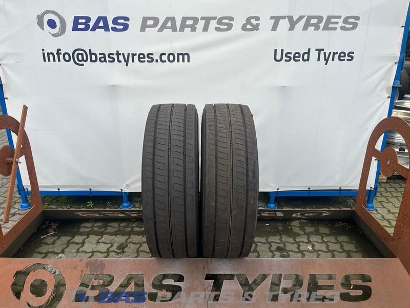 Firestone Firestone 315/70R22.5 FS424 EVO 156/150 M+S 3PMSF gebruikte set - Neumático para Camión: foto 1 Firestone Firestone 315/70R22.5 FS424 EVO 156/150 M+S 3PMSF gebruikte set - Neumático para Camión: foto 1