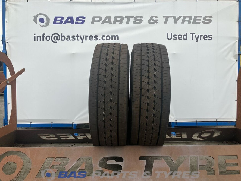 Goodyear Goodyear 315/70R22.5 156/150 M+S 3PMSF gebruikte set - Neumático para Camión: foto 1 Goodyear Goodyear 315/70R22.5 156/150 M+S 3PMSF gebruikte set - Neumático para Camión: foto 1