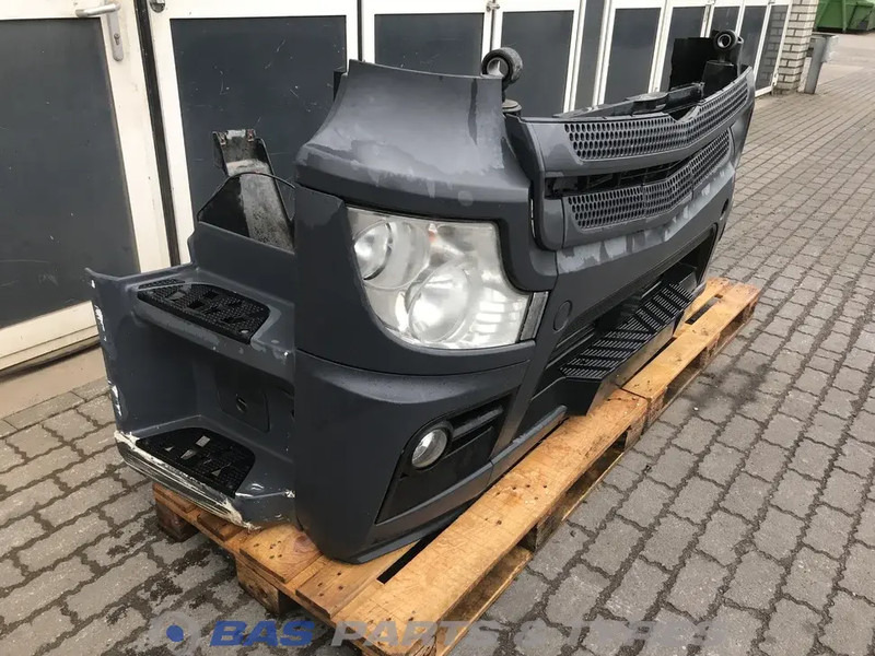 Mercedes-Benz Actros MP4 - Parachoques para Camión: foto 3 Mercedes-Benz Actros MP4 - Parachoques para Camión: foto 3