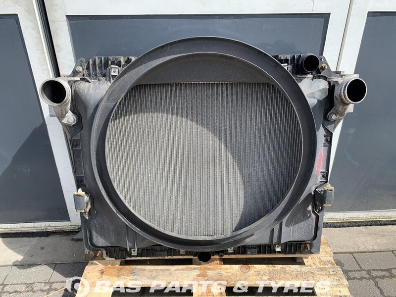 Mercedes-Benz Antos MP4 - Radiador para Camión: foto 2 Mercedes-Benz Antos MP4 - Radiador para Camión: foto 2