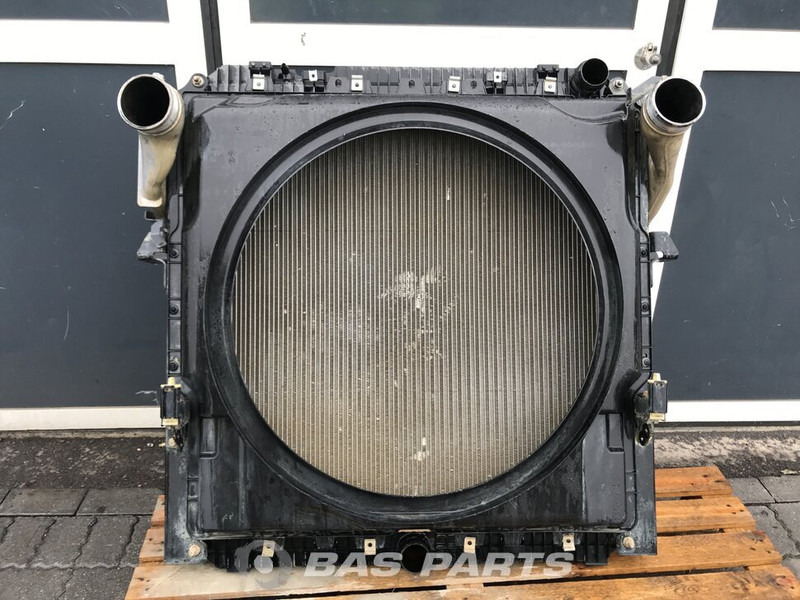Mercedes-Benz Antos MP4 - Radiador para Camión: foto 1 Mercedes-Benz Antos MP4 - Radiador para Camión: foto 1