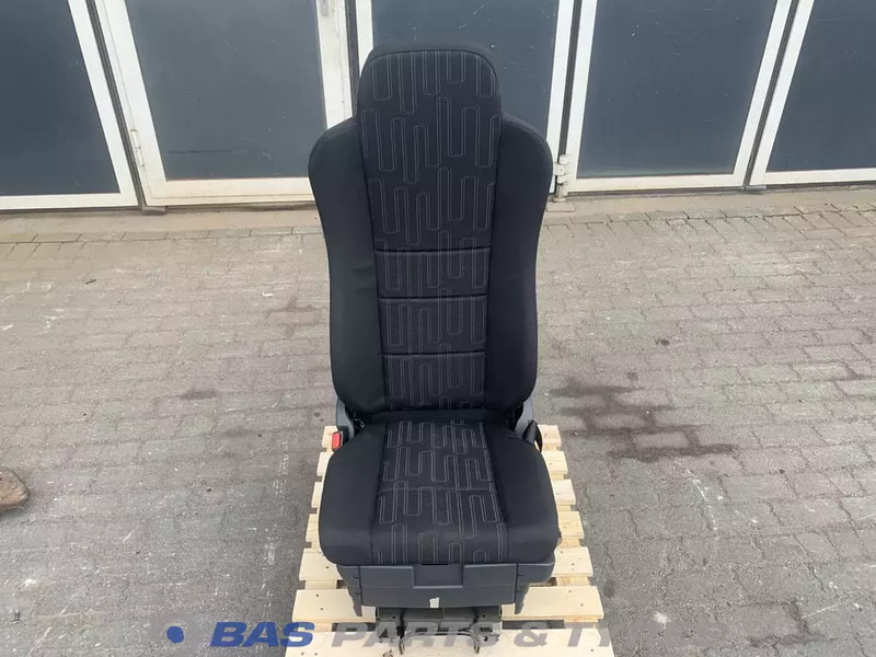 Mercedes-Benz Atego MP4 Bestuurdersstoel Mercedes A 967 910 13 01 - Asiento para Camión: foto 1 Mercedes-Benz Atego MP4 Bestuurdersstoel Mercedes A 967 910 13 01 - Asiento para Camión: foto 1