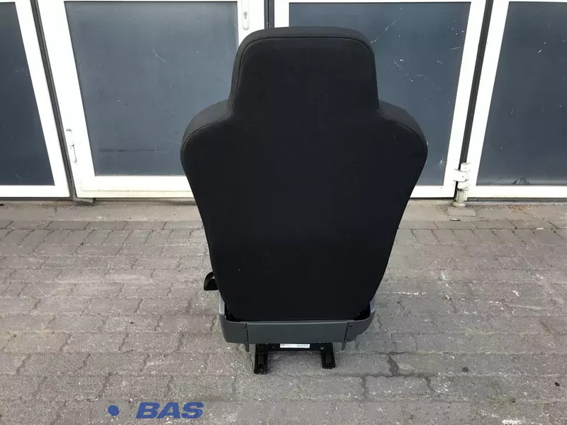 Mercedes-Benz Atego MP4 Bestuurdersstoel Mercedes A 967 910 13 01 - Asiento para Camión: foto 3 Mercedes-Benz Atego MP4 Bestuurdersstoel Mercedes A 967 910 13 01 - Asiento para Camión: foto 3