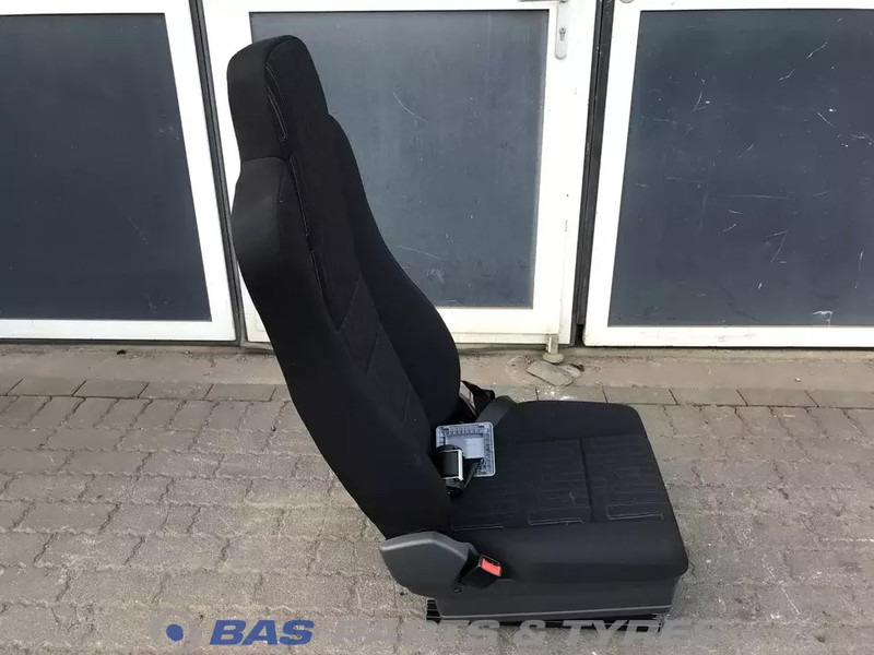 Mercedes-Benz Atego MP4 Bestuurdersstoel Mercedes A 967 910 13 01 - Asiento para Camión: foto 4 Mercedes-Benz Atego MP4 Bestuurdersstoel Mercedes A 967 910 13 01 - Asiento para Camión: foto 4