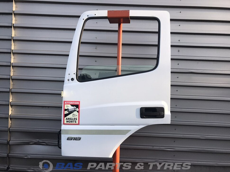 Mercedes-Benz Atego Portier Links Mercedes A 940 720 03 05 - Puerta y piezas para Camión: foto 1 Mercedes-Benz Atego Portier Links Mercedes A 940 720 03 05 - Puerta y piezas para Camión: foto 1