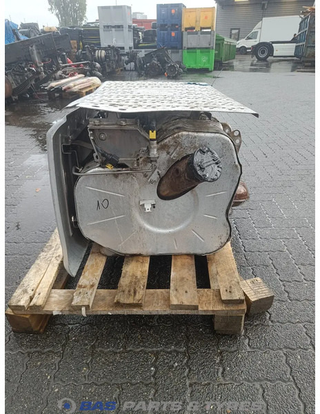 Mercedes-Benz - Silenciador para Camión: foto 4 Mercedes-Benz - Silenciador para Camión: foto 4