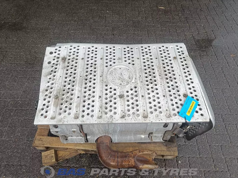 Mercedes-Benz Uitlaatdemper Mercedes A 006 490 74 12 - Silenciador para Camión: foto 3 Mercedes-Benz Uitlaatdemper Mercedes A 006 490 74 12 - Silenciador para Camión: foto 3