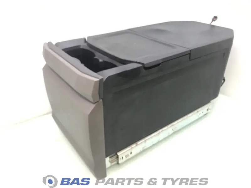 DAF XF G2 Koelkast DAF 35 Liter 2318729 - Recambio para Camión: foto 2 DAF XF G2 Koelkast DAF 35 Liter 2318729 - Recambio para Camión: foto 2