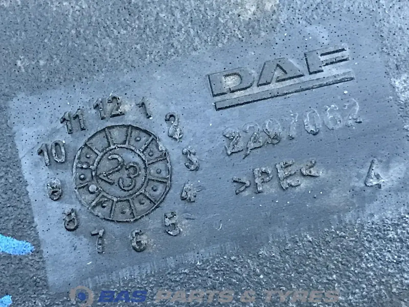 DAF XG DAF AdBlue tank 2297062 - Recambio para Camión: foto 5 DAF XG DAF AdBlue tank 2297062 - Recambio para Camión: foto 5