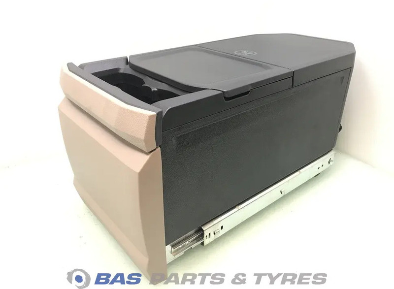 DAF XG+ Koelkast DAF 35 Liter 2318729 - Recambio para Camión: foto 4 DAF XG+ Koelkast DAF 35 Liter 2318729 - Recambio para Camión: foto 4