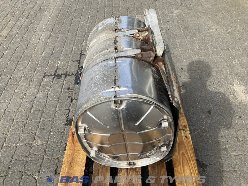 Renault Premium Euro 4-5 Uitlaatdemper Renault 7420899867 - Silenciador para Camión: foto 1 Renault Premium Euro 4-5 Uitlaatdemper Renault 7420899867 - Silenciador para Camión: foto 1