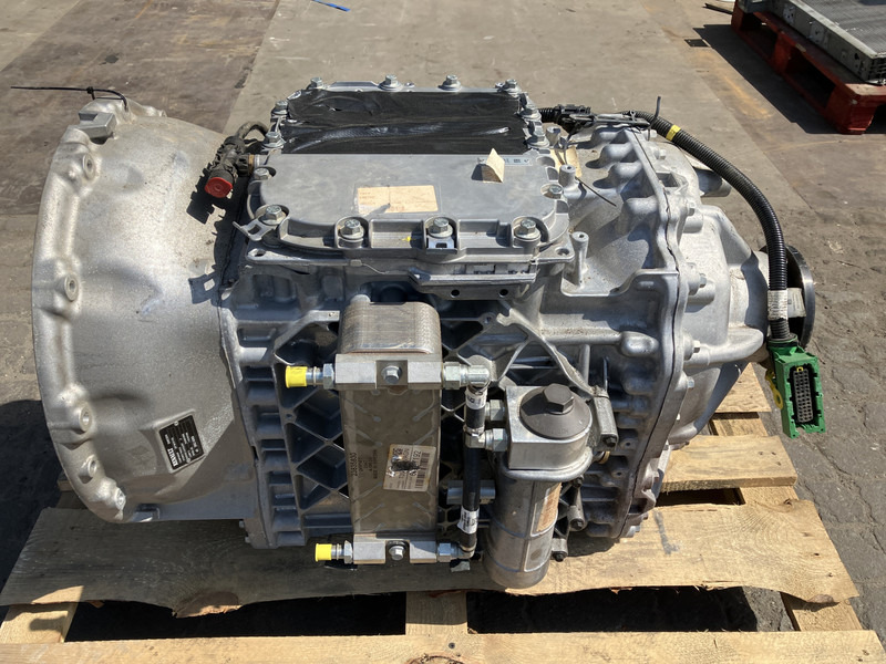 Renault T-Serie Renault ATO2612G Optidrive Versnellingsbak 7424750661 - Caja de cambios para Camión: foto 1 Renault T-Serie Renault ATO2612G Optidrive Versnellingsbak 7424750661 - Caja de cambios para Camión: foto 1