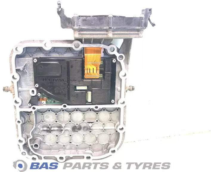 Renault T-Serie Versnellingsbakdeksel Renault 7424213321 - Caja de cambios para Camión: foto 2 Renault T-Serie Versnellingsbakdeksel Renault 7424213321 - Caja de cambios para Camión: foto 2