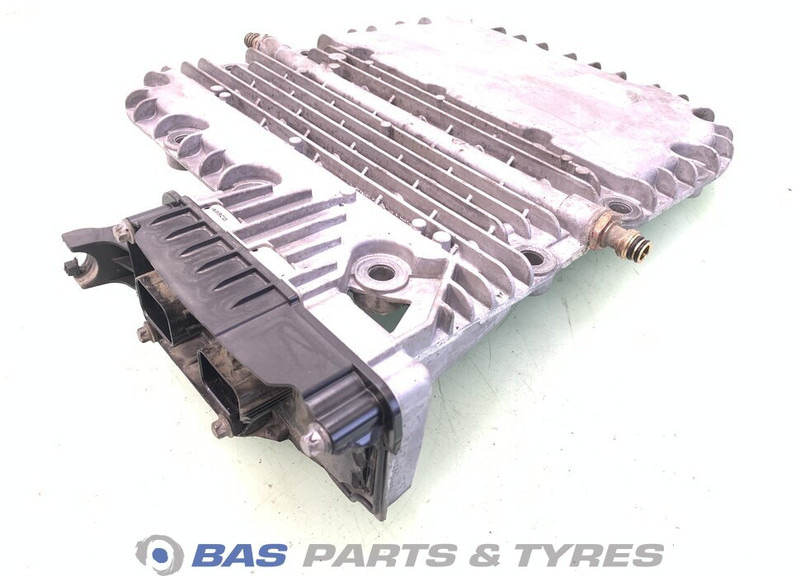 Renault T-Serie Versnellingsbakdeksel Renault 7424213321 - Caja de cambios para Camión: foto 1 Renault T-Serie Versnellingsbakdeksel Renault 7424213321 - Caja de cambios para Camión: foto 1