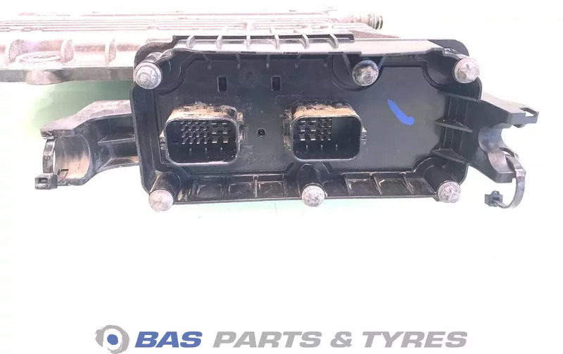 Renault T-Serie Versnellingsbakdeksel Renault 7424213321 - Caja de cambios para Camión: foto 3 Renault T-Serie Versnellingsbakdeksel Renault 7424213321 - Caja de cambios para Camión: foto 3