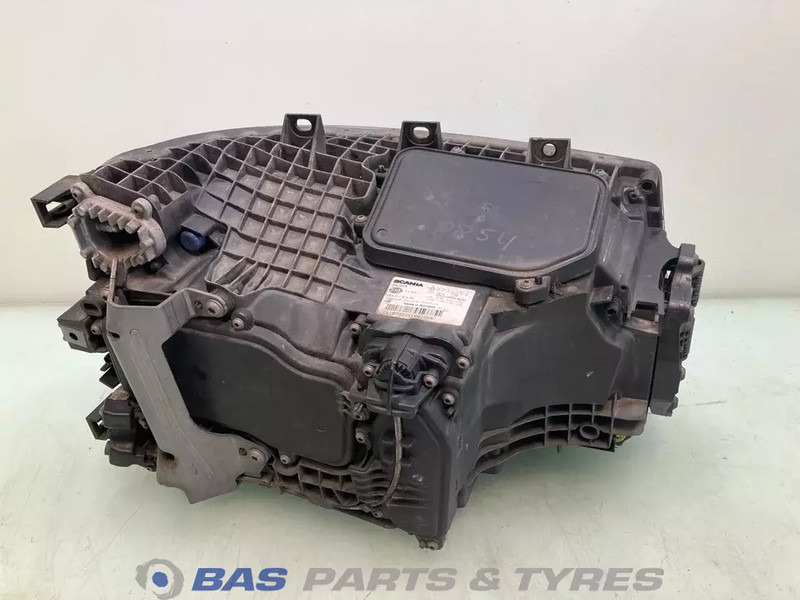 Scania  - Faro delantero para Camión: foto 2 Scania  - Faro delantero para Camión: foto 2