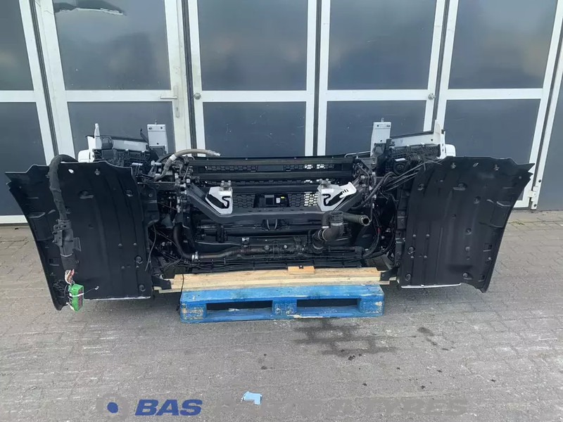 Scania R-Serie NextGen Bumper Scania 2379894 - Parachoques para Camión: foto 4 Scania R-Serie NextGen Bumper Scania 2379894 - Parachoques para Camión: foto 4