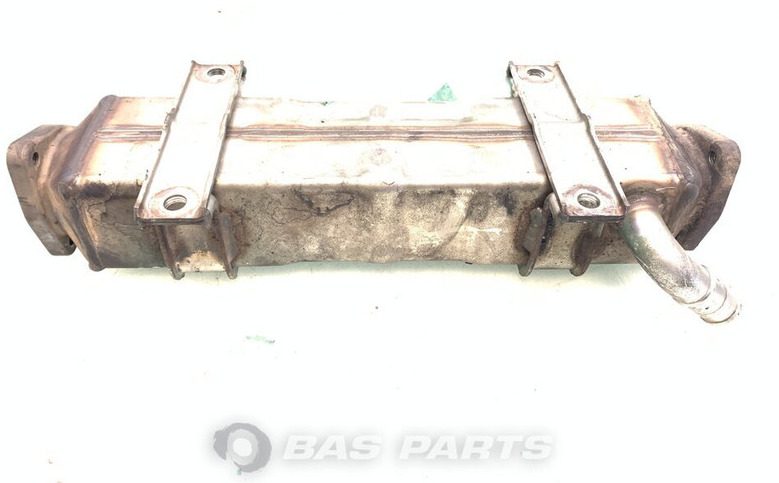 Volvo EGR koeler Volvo 21885006 - Enfriador EGR para Camión: foto 2 Volvo EGR koeler Volvo 21885006 - Enfriador EGR para Camión: foto 2