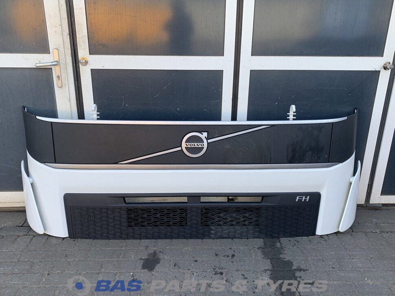 Volvo FH4B - Parrilla para Camión: foto 1 Volvo FH4B - Parrilla para Camión: foto 1