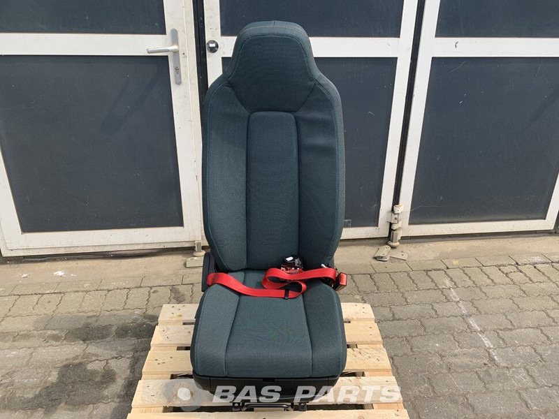 Volvo FL/FE - Asiento para Camión: foto 1 Volvo FL/FE - Asiento para Camión: foto 1