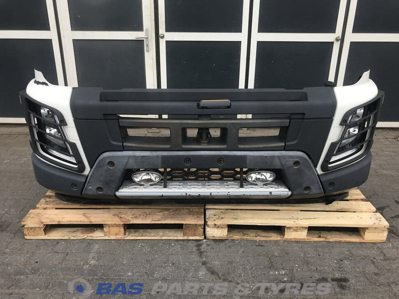 Volvo FMX Euro 6 Bumper Volvo 82422759 - Parachoques para Camión: foto 1 Volvo FMX Euro 6 Bumper Volvo 82422759 - Parachoques para Camión: foto 1