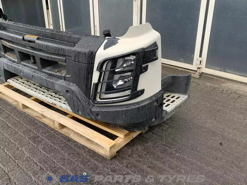 Volvo FMX Euro 6 - Parachoques para Camión: foto 2 Volvo FMX Euro 6 - Parachoques para Camión: foto 2