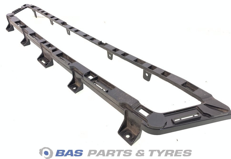 Volvo Grille Volvo 84459359 - Parrilla para Camión: foto 3 Volvo Grille Volvo 84459359 - Parrilla para Camión: foto 3