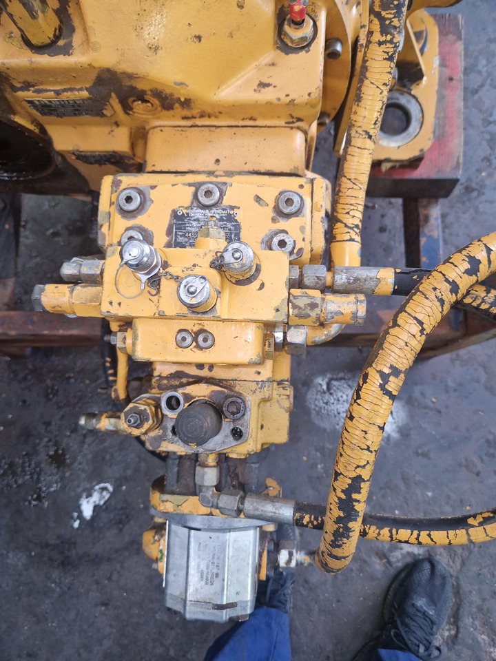 LIEBHERR A4VS6M51 9446727 - Bomba hidráulica para Maquinaria de construcción: foto 3 LIEBHERR A4VS6M51 9446727 - Bomba hidráulica para Maquinaria de construcción: foto 3