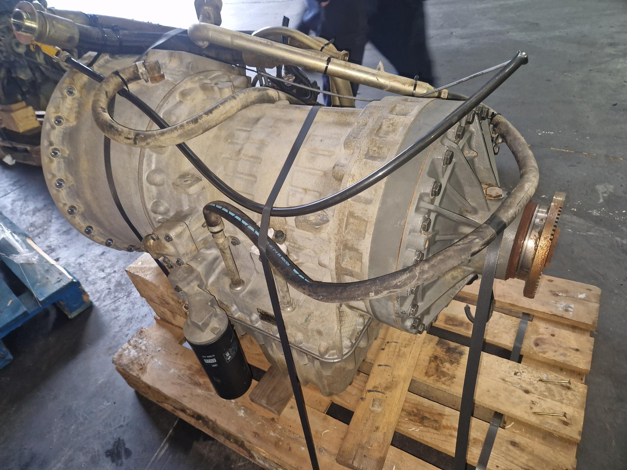 VOLVO PT1560 (VOLVO A25D) - Transmisión para Dúmper articulado: foto 2 VOLVO PT1560 (VOLVO A25D) - Transmisión para Dúmper articulado: foto 2