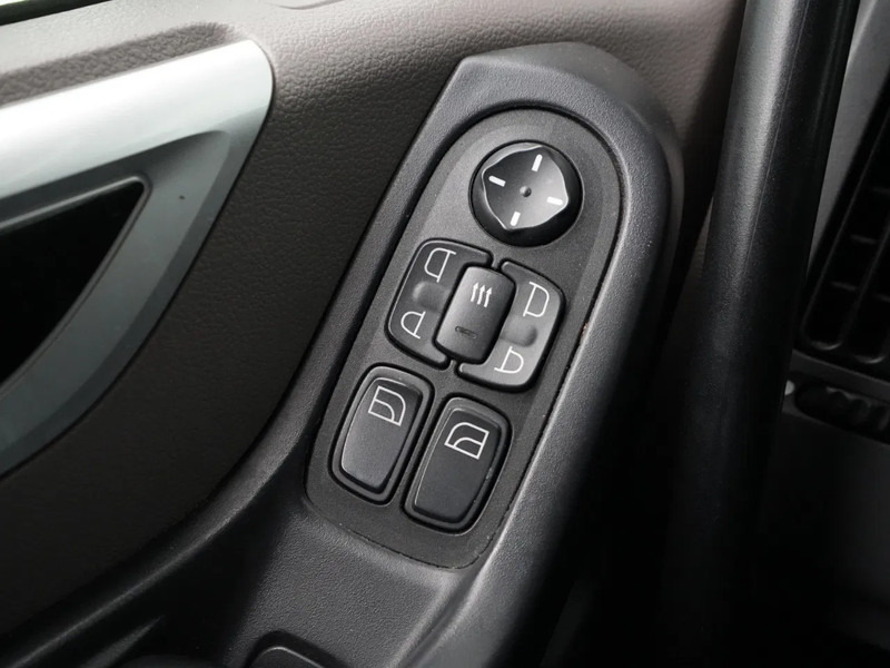 Cabeza tractora DAF XF 480 FT Super Space Cab, PTO Prep: foto 16