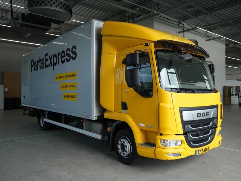 DAF LF 210 FA, 12t, Gesloten Bak, Laadklep 1,5t, Zijdeur, New Apk - Camión caja cerrada: foto 3 DAF LF 210 FA, 12t, Gesloten Bak, Laadklep 1,5t, Zijdeur, New Apk - Camión caja cerrada: foto 3