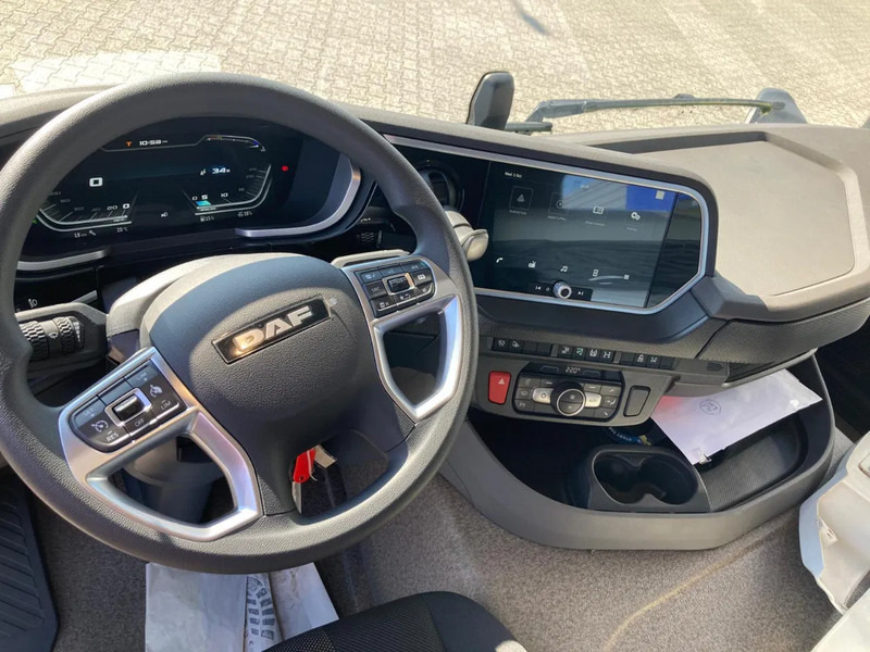 Leasing de DAF XD 450 FAN CHASSIS SLEEPER CAB PTO STEERING LIFTAXLE 480WB - NEW DAF XD 450 FAN CHASSIS SLEEPER CAB PTO STEERING LIFTAXLE 480WB - NEW: foto 15