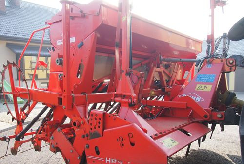Agregat uprawowo-siewny Kuhn Kuhn HRB302D I INTEGRA 3000 2002 Brona wirowa + siewnik KUHN agregat uprawowo-siewny 3m - Combinado de siembra: foto 4 Agregat uprawowo-siewny Kuhn Kuhn HRB302D I INTEGRA 3000 2002 Brona wirowa + siewnik KUHN agregat uprawowo-siewny 3m - Combinado de siembra: foto 4