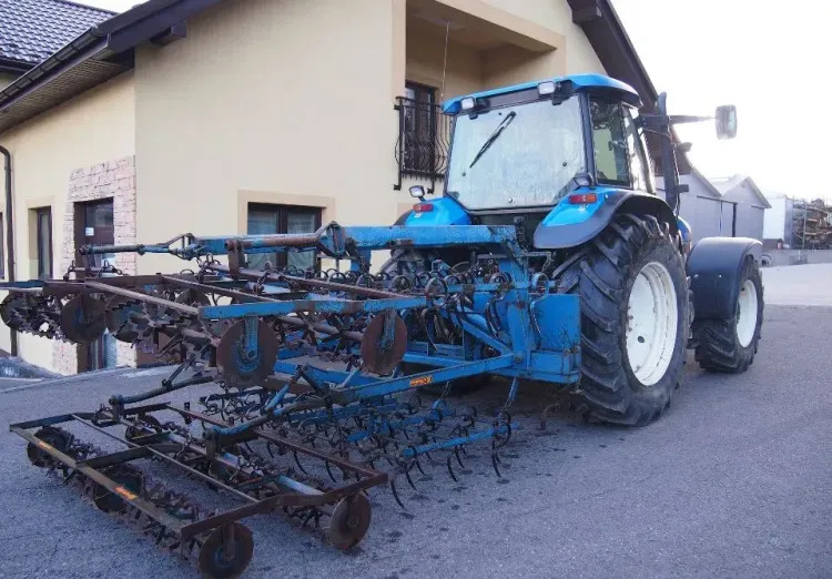 Agregat uprawowy Rabe Werk szerokość robocza 4,7m - Equipo para trabajo del suelo: foto 2 Agregat uprawowy Rabe Werk szerokość robocza 4,7m - Equipo para trabajo del suelo: foto 2