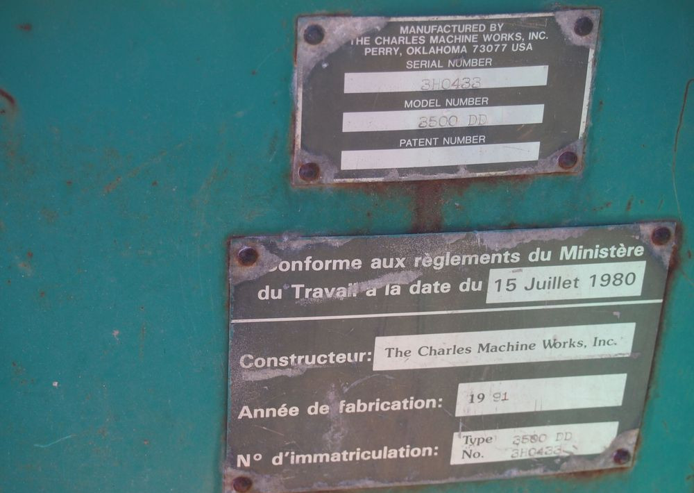 Ciągnik DITCH WITCH 3500DD 1991 DITCH WITCH 3500 DD - Zanjadora: foto 5 Ciągnik DITCH WITCH 3500DD 1991 DITCH WITCH 3500 DD - Zanjadora: foto 5