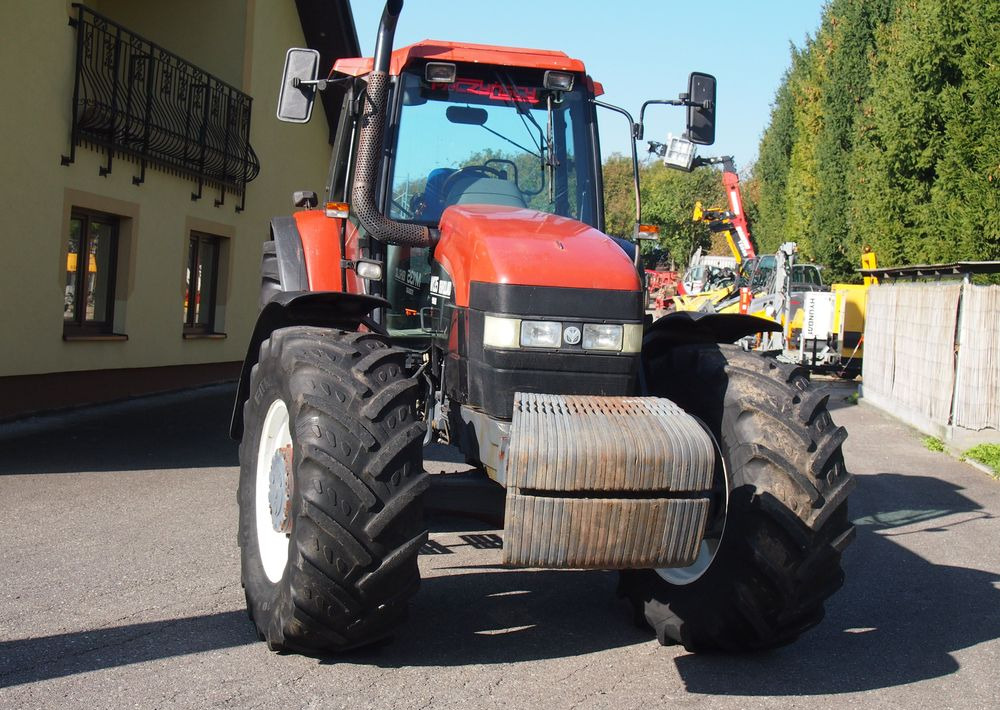 Ciągnik New Holland NH M 135 1998 NEW HOLLAND TM M135 - Tractor: foto 4 Ciągnik New Holland NH M 135 1998 NEW HOLLAND TM M135 - Tractor: foto 4