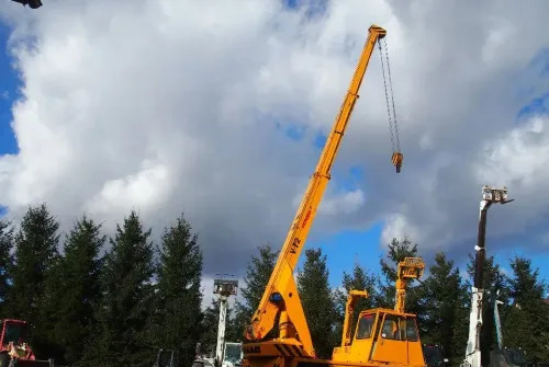 Dźwig Demag V72 1991 Dźwig żuraw Demag V72 12T 13m - Autogrúa: foto 5 Dźwig Demag V72 1991 Dźwig żuraw Demag V72 12T 13m - Autogrúa: foto 5