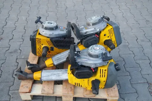 Młot wyburzeniowy Wacker BH23 2010 spalinowy - Equipo de construcción: foto 1 Młot wyburzeniowy Wacker BH23 2010 spalinowy - Equipo de construcción: foto 1