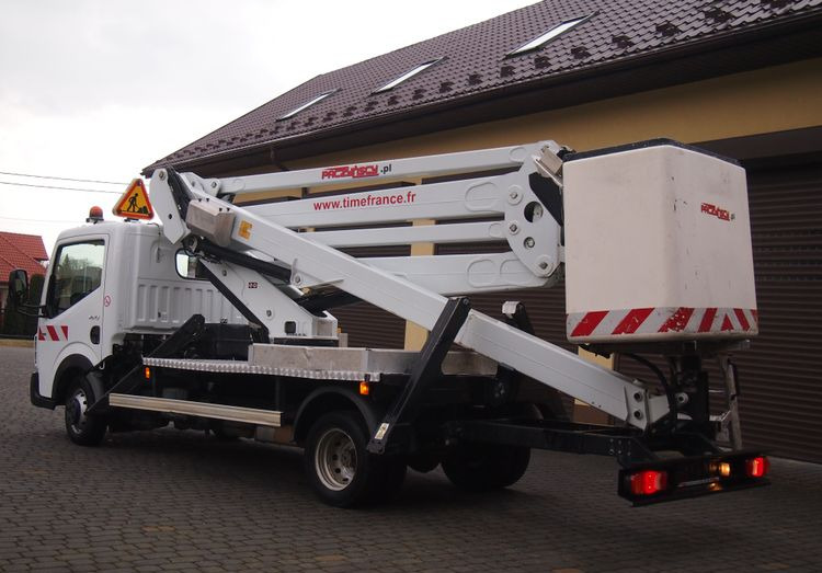 Samochód Renault Isoli PLE194/10N 2015 Renault Maxity Zwyżka Podnośnik koszowy - Camión con plataforma elevadora: foto 4 Samochód Renault Isoli PLE194/10N 2015 Renault Maxity Zwyżka Podnośnik koszowy - Camión con plataforma elevadora: foto 4