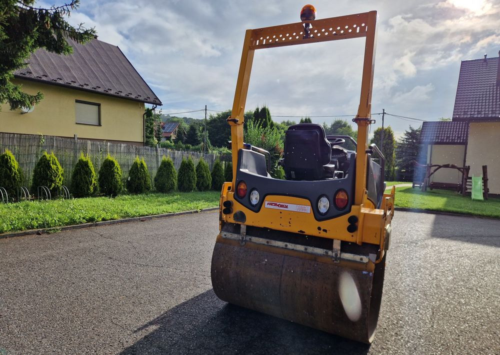 Walec Hamm HD14VV 2014 Walec HAMM HD 14VV silnik KUBOTA - Rodillo: foto 5 Walec Hamm HD14VV 2014 Walec HAMM HD 14VV silnik KUBOTA - Rodillo: foto 5