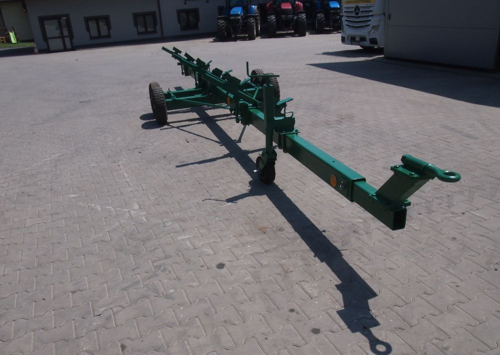 Wózek do kombajnu Claas 4-7m  Wózek pod heder zbożowy (tandem) - Carro de cosechadora: foto 2 Wózek do kombajnu Claas 4-7m  Wózek pod heder zbożowy (tandem) - Carro de cosechadora: foto 2