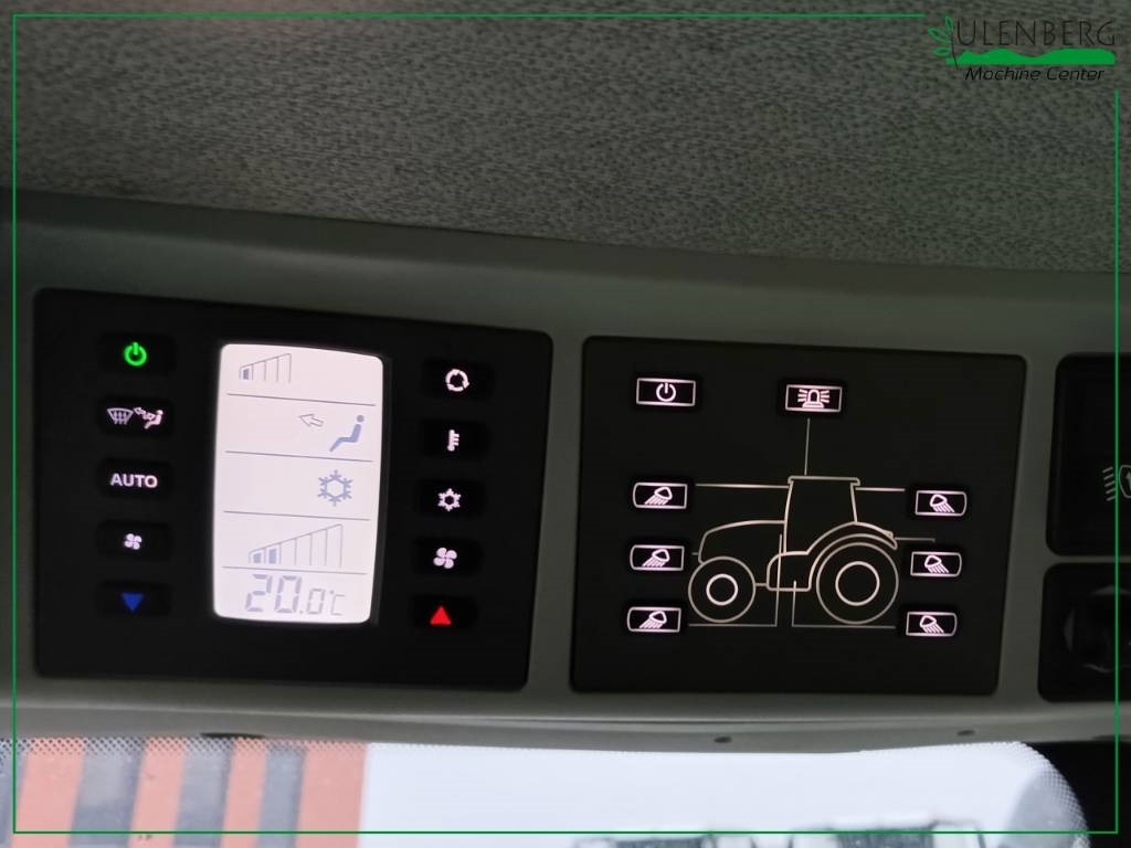 Tractor Claas Axion 930: foto 10