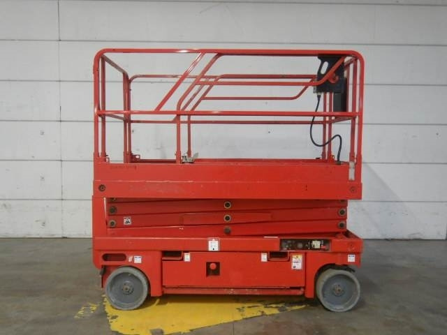 Haulotte Compact 10 - Plataforma de tijeras: foto 1 Haulotte Compact 10 - Plataforma de tijeras: foto 1