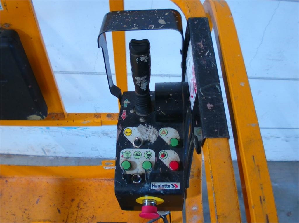 Plataforma de tijeras Haulotte Compact 12: foto 9 Plataforma de tijeras Haulotte Compact 12: foto 9