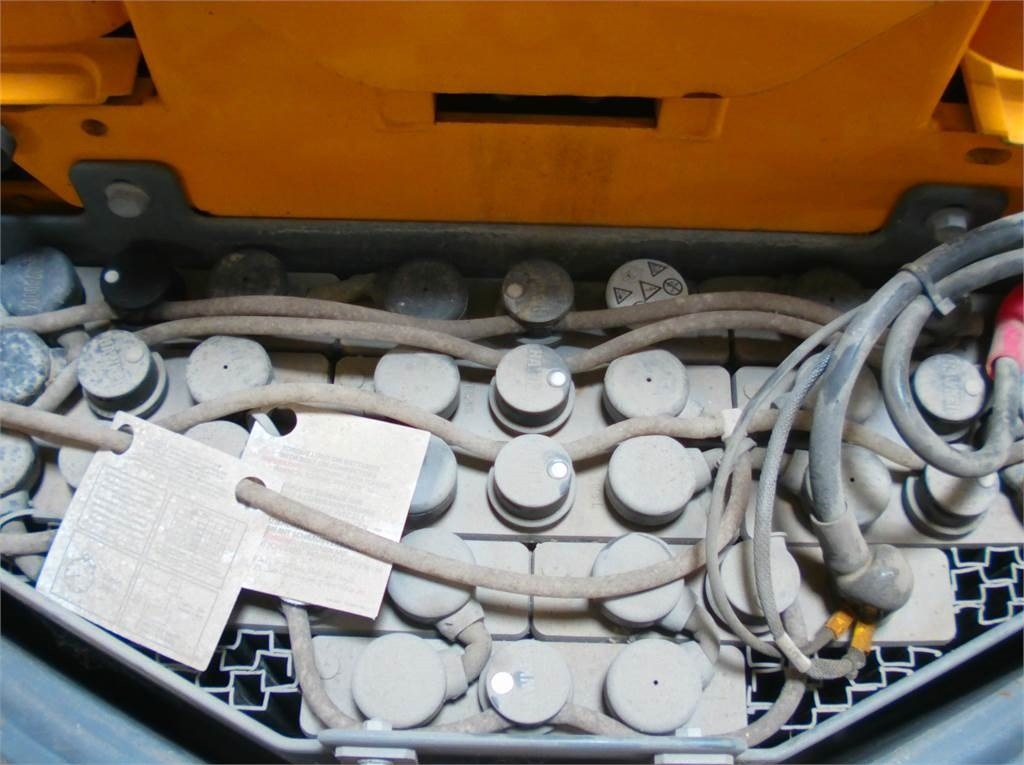 Haulotte STAR 10 - Plataforma de mástil vertical: foto 5 Haulotte STAR 10 - Plataforma de mástil vertical: foto 5