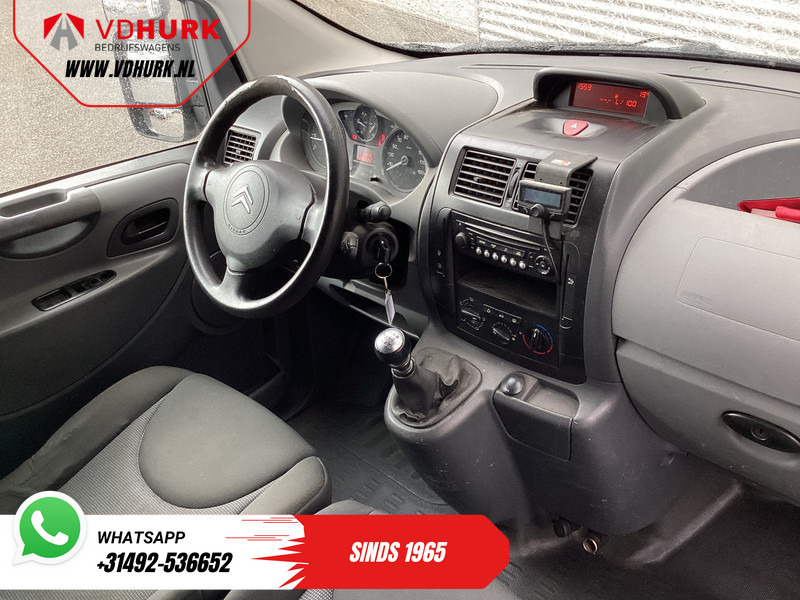Citroën Jumpy 2.0 HDI 120 pk EXPORT ONLY 3Pers./ NL Auto/ Airco/ Cruise - Furgoneta pequeña: foto 3 Citroën Jumpy 2.0 HDI 120 pk EXPORT ONLY 3Pers./ NL Auto/ Airco/ Cruise - Furgoneta pequeña: foto 3