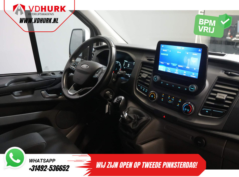 Ford Transit Custom 340 2.0 TDCI 130 pk L2 Trend 2.8t Trekverm./ Carplay/ Navi/ PDC/ Cruise/ Airco - Furgoneta pequeña: foto 3 Ford Transit Custom 340 2.0 TDCI 130 pk L2 Trend 2.8t Trekverm./ Carplay/ Navi/ PDC/ Cruise/ Airco - Furgoneta pequeña: foto 3