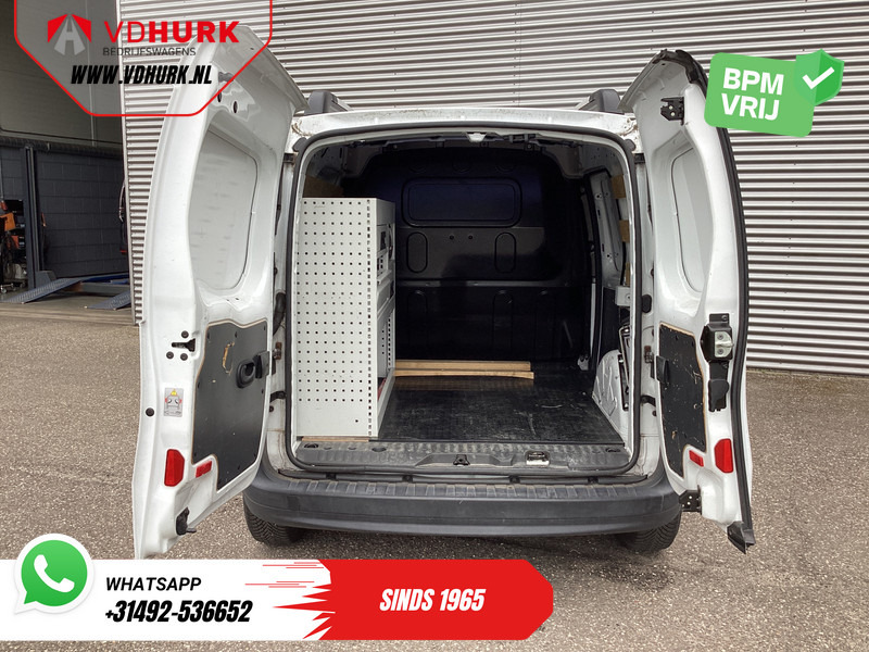 Mercedes-Benz Citan 108 CDI EXPORT ONLY EURO 6/ Airco/ Cruise/ Bluetooth - Furgoneta pequeña: foto 5 Mercedes-Benz Citan 108 CDI EXPORT ONLY EURO 6/ Airco/ Cruise/ Bluetooth - Furgoneta pequeña: foto 5