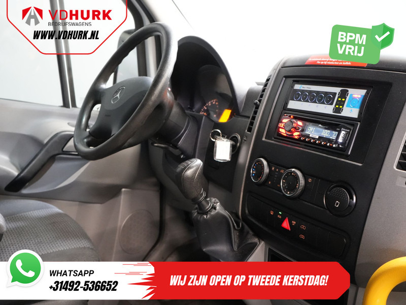 Mercedes-Benz Sprinter 313 2.2 CDI L2H2 €9.922 Incl. BTW BPM VRIJ! EXPORT Combi/ 9 Persoons/ Kombi/ 9P/ Airco/ Rolstoellift - Minibús, Furgoneta de pasajeros: foto 3 Mercedes-Benz Sprinter 313 2.2 CDI L2H2 €9.922 Incl. BTW BPM VRIJ! EXPORT Combi/ 9 Persoons/ Kombi/ 9P/ Airco/ Rolstoellift - Minibús, Furgoneta de pasajeros: foto 3