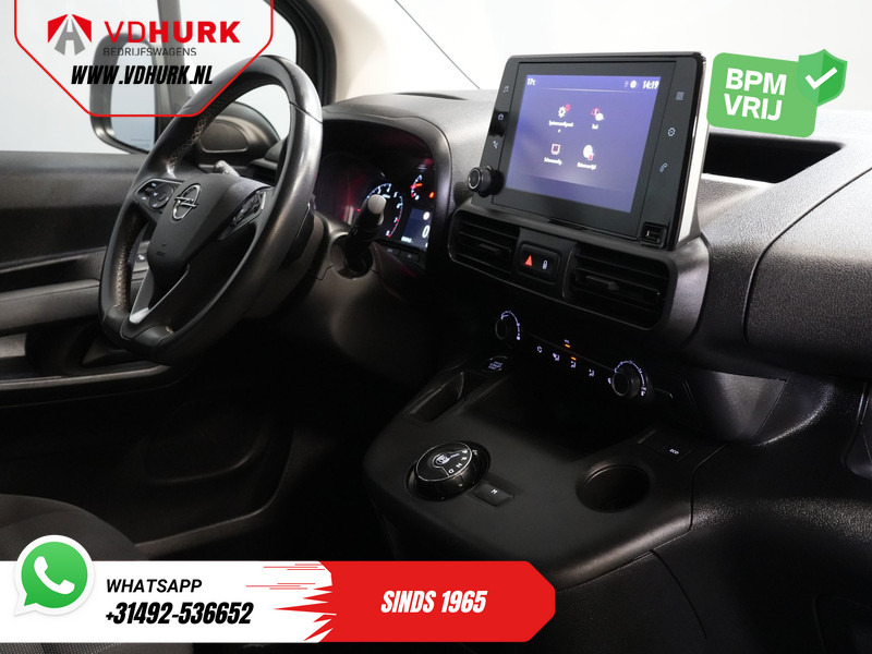 Opel Combo 1.2 Turbo 130 pk Aut. BENZINE BPM VRIJ! Keyless/ Carplay/ PDC/ Cruise/ Trekhaak/ Airco - Furgoneta pequeña: foto 3 Opel Combo 1.2 Turbo 130 pk Aut. BENZINE BPM VRIJ! Keyless/ Carplay/ PDC/ Cruise/ Trekhaak/ Airco - Furgoneta pequeña: foto 3